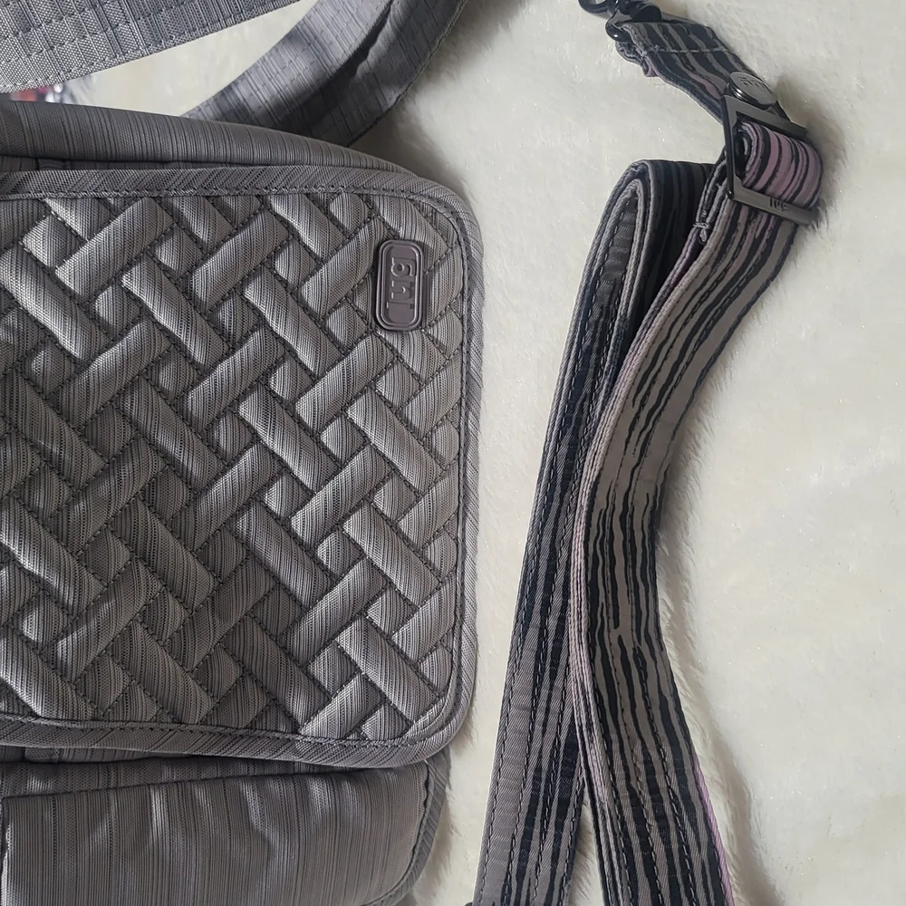 LUG CROSSBODY - Picture 10 of 12